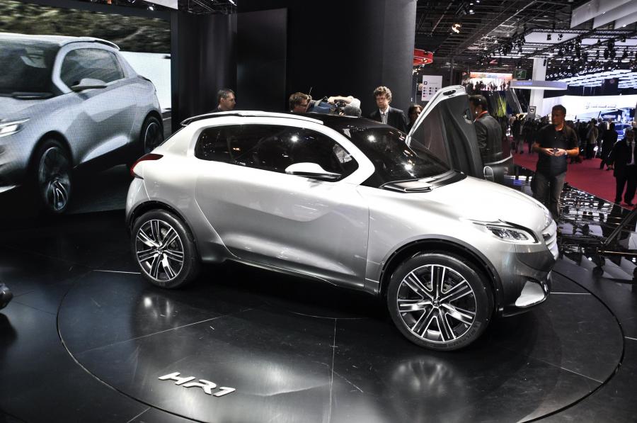  Peugeot HR1 Concept 2010 года  (фото 95 из 125)